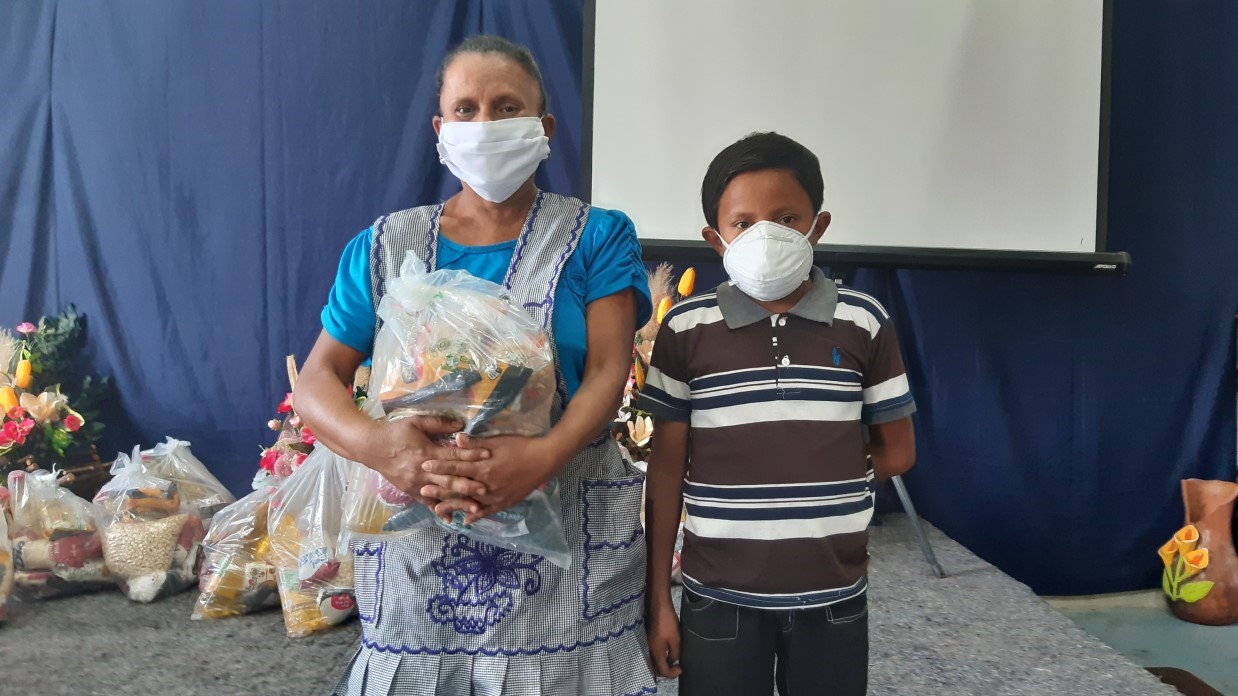 Families needing food aid during pandemic